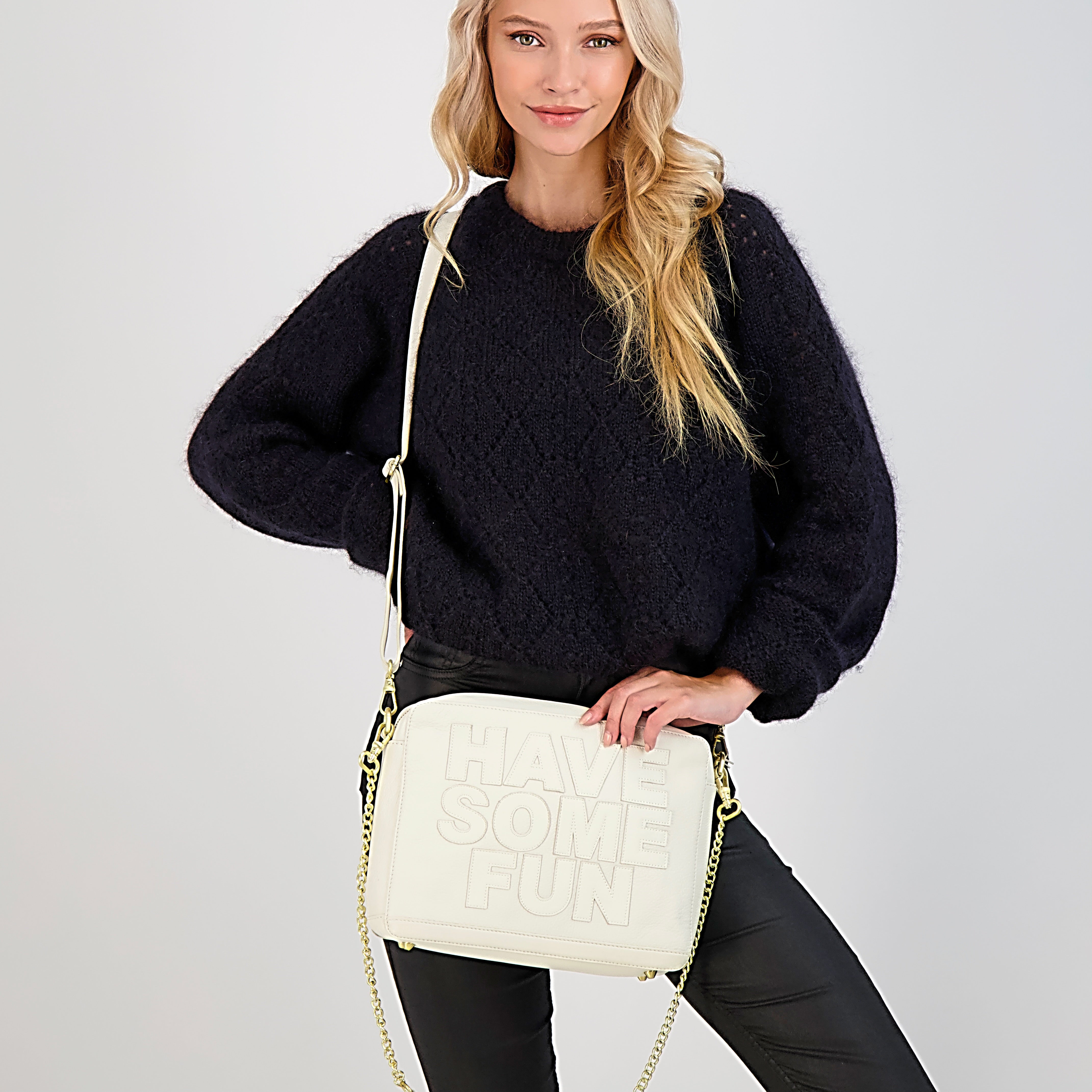 The Elsie Convertible Bag - Baby Powder